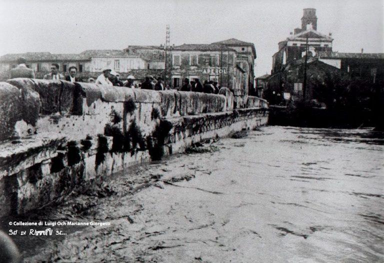 fiumana ponte di Tiberio 1927
