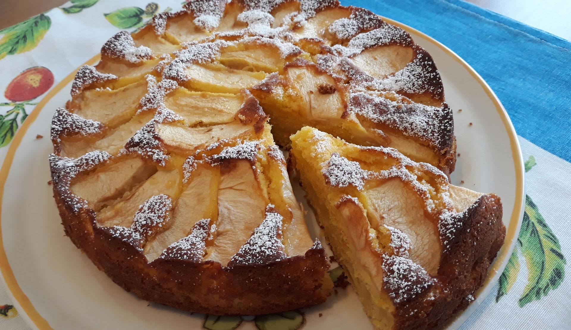 Ricetta. Dolci leggeri, torta di mele per colazione e merenda