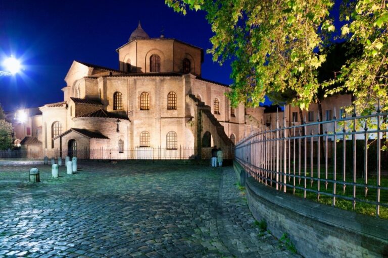 Residenze reali italiche dei regni ostrogoto e longobardo: Ravenna capitale